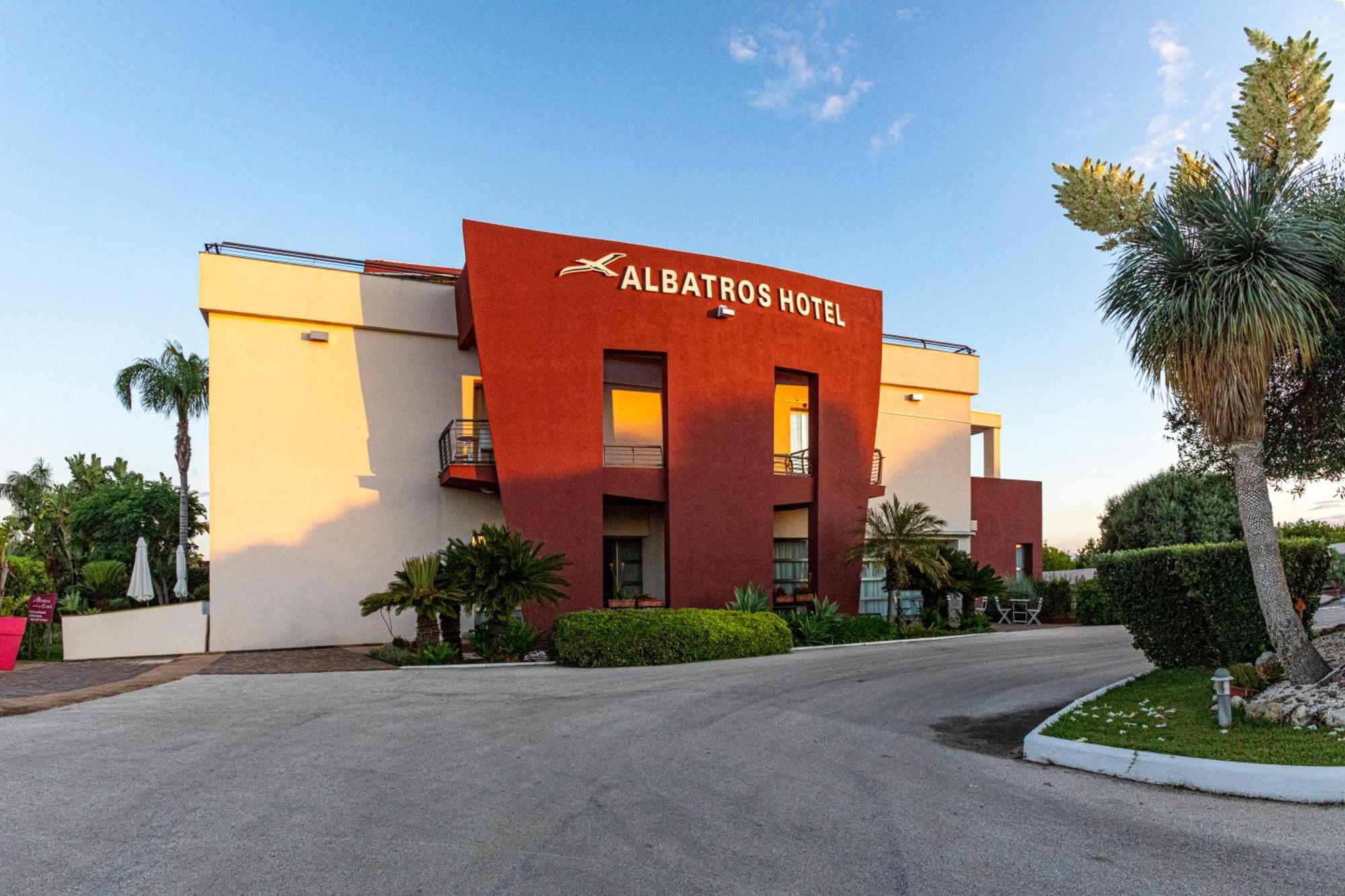 Albatros Hotel Siraküza Dış mekan fotoğraf