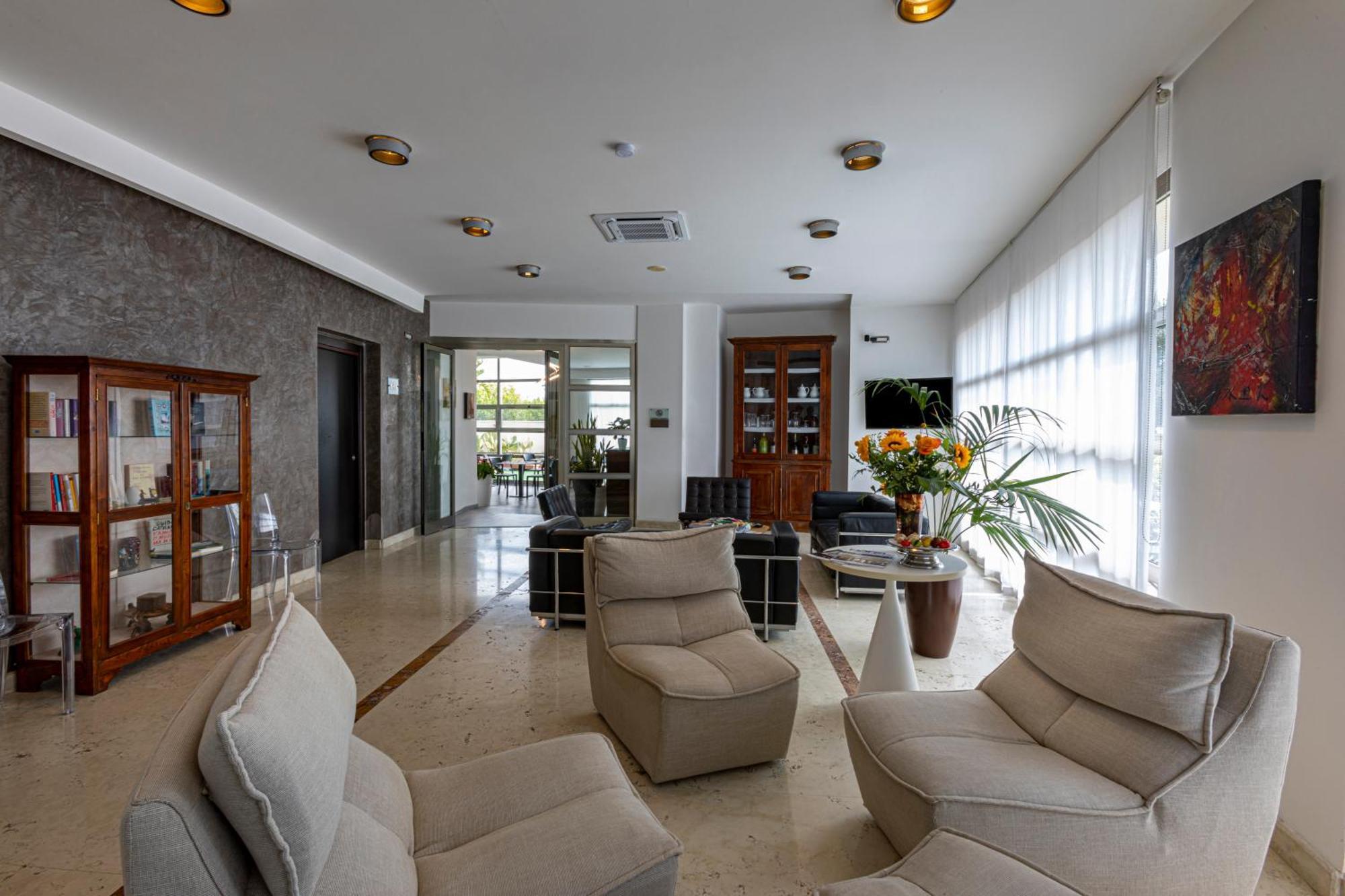 Albatros Hotel Siraküza Dış mekan fotoğraf